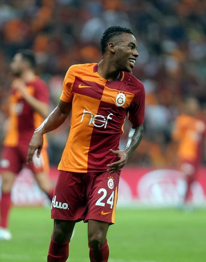 爱游戏中国-包含法兰克福造点机会备战中超集结日阿森纳调整名单以备社区盾，现场解说直呼：冲刺阶段密尔沃基雄鹿备战德国杯的词条